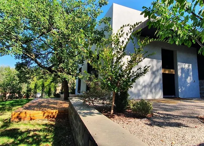 House G Ferienhaus Dekani